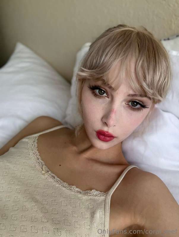 Wanna see what this angel does when the lights go out? DM me..