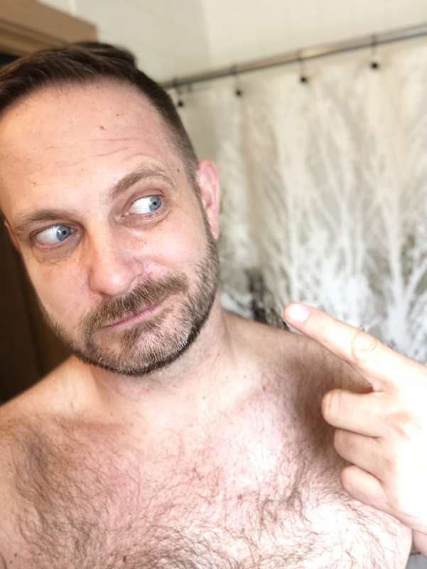 So. I had a few drinks at brunch on Sunday and decided to tr.. 3