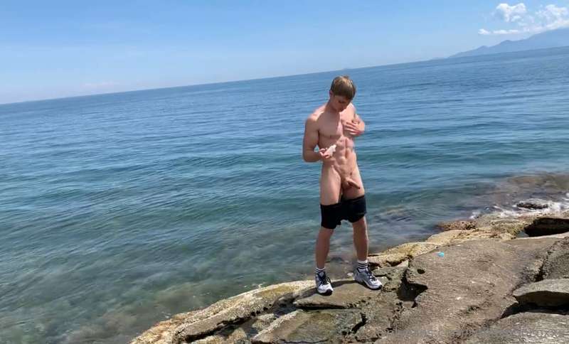 Its important to put sunscreen all over the body!