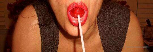 My Very Nice Full Lips!!