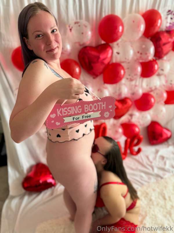 Would you like to visit my kissing booth 👅