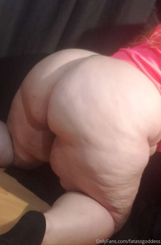 Fatassgoddess - Onlyfans - 14 Nov, 2020