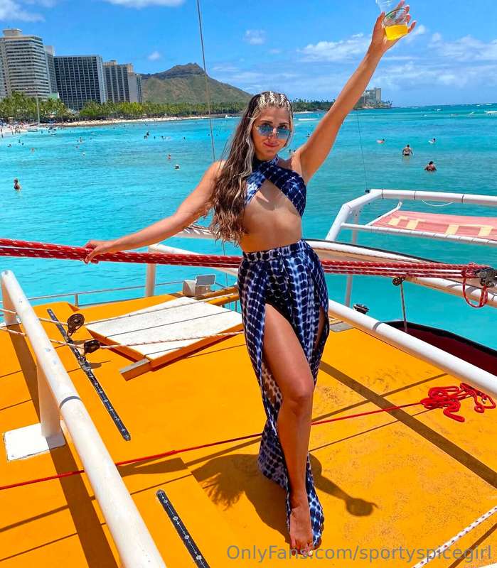 Would you take a vacation with me? 🩵🏝️ 2