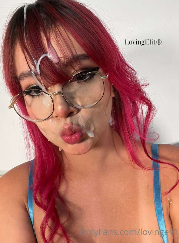 Today new cumshot video 😋 some photos to enjoy 😘 10