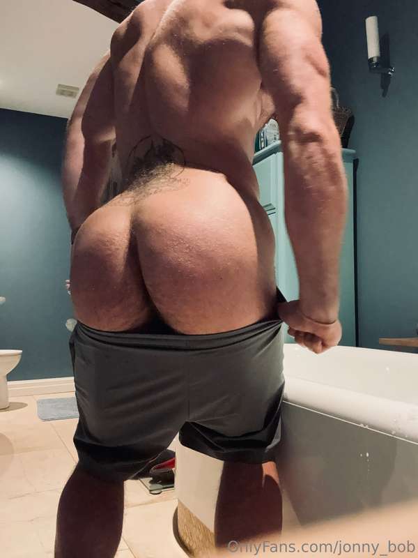 Sweaty everything Come lick me 