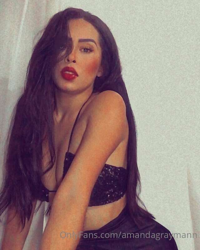 A RED KISS TO YOU! 😘💋   Enjoy and check your message, I've n..
