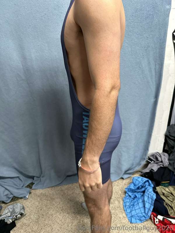 Wrestling singlet wearing private! 38
