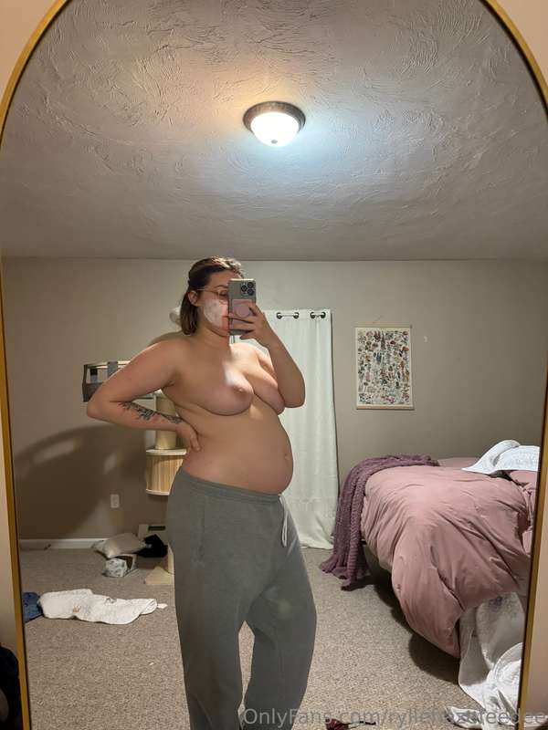 My stuffed belly from the other night! I already had my face..