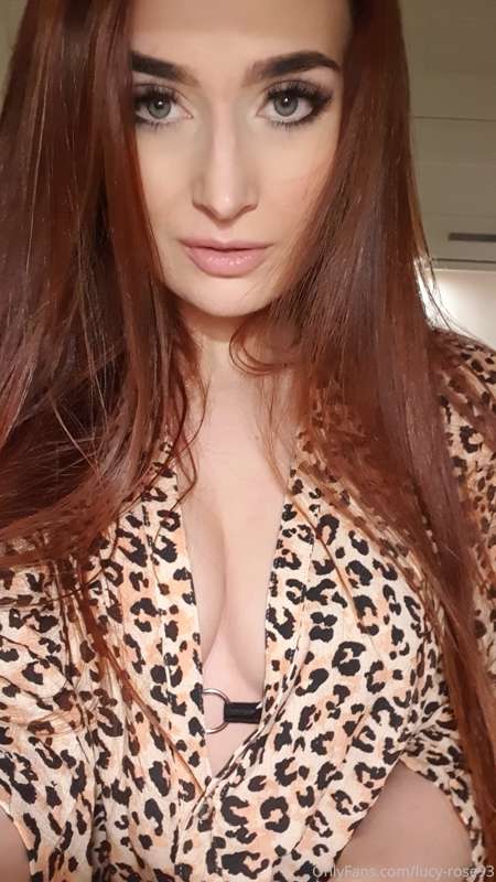 Eyes like a pussycat 👁👀👄