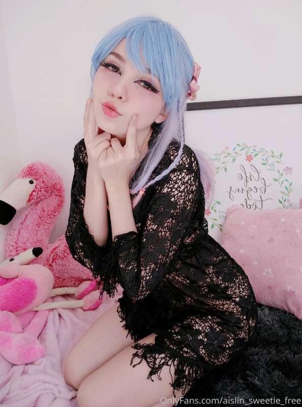 There are several delicious contents with this outfit in my ..