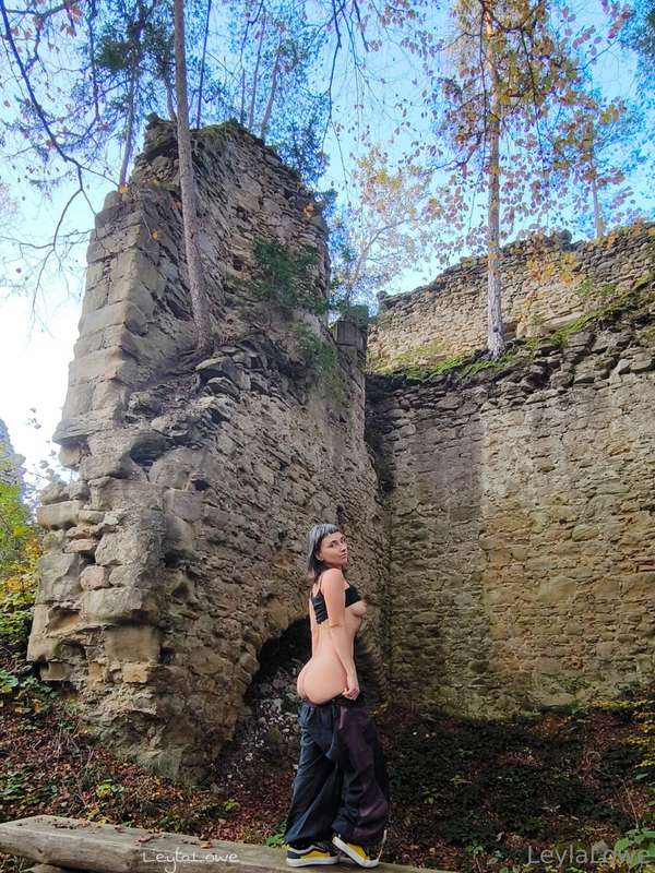 More castle ruins and my ass :)  1
