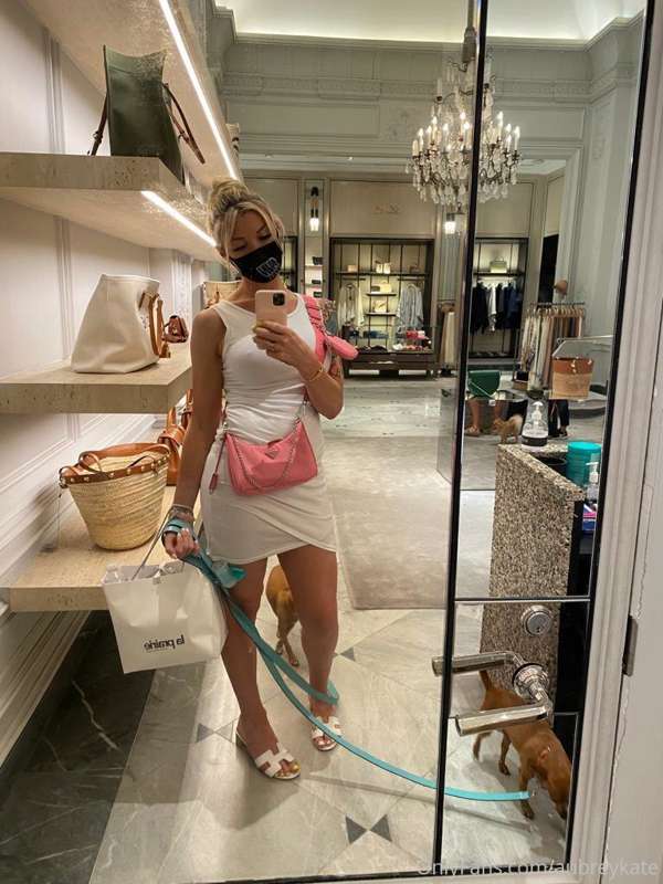 I don't try to be but I think I'm fancy 🦄🤪😏😏