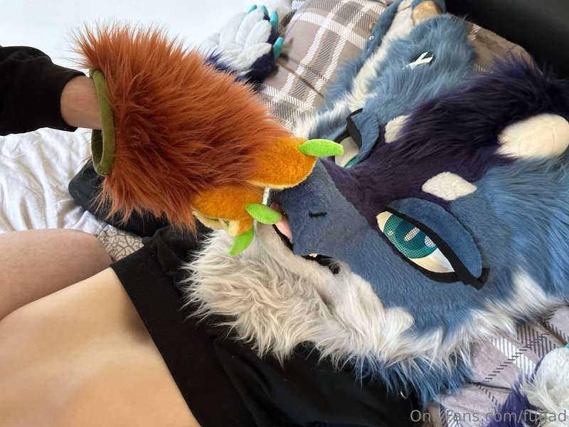 My first pictures with our new suits !  Say Welcome to Fugam.. 6