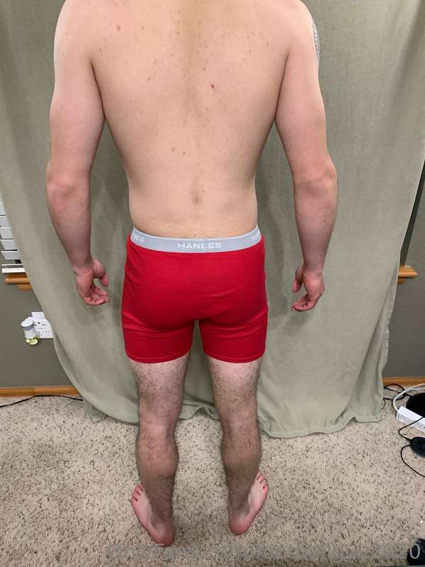 More undies pics from a photo shoot a while back - enjoy. Ca.. 35