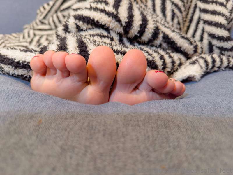 Ali_Toes_Soles - Onlyfans - 31 Dec, 2022 5