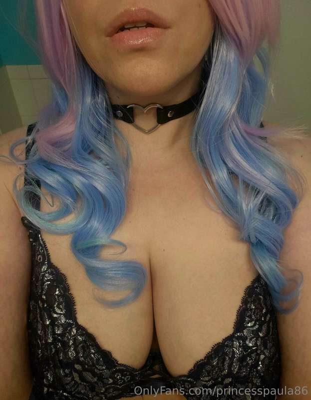 Good evening, loves! I am soooo bored at home... thought I w..