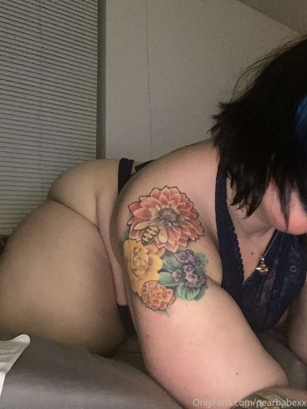 Baby girl is all wrapped up for you like a gift. Come unwrap.. 1