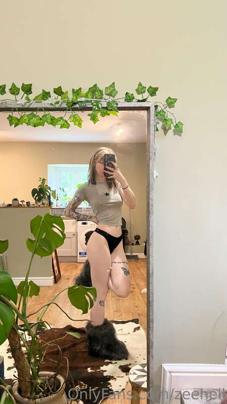 Zeehell - Onlyfans - 02 Jul, 2023 3