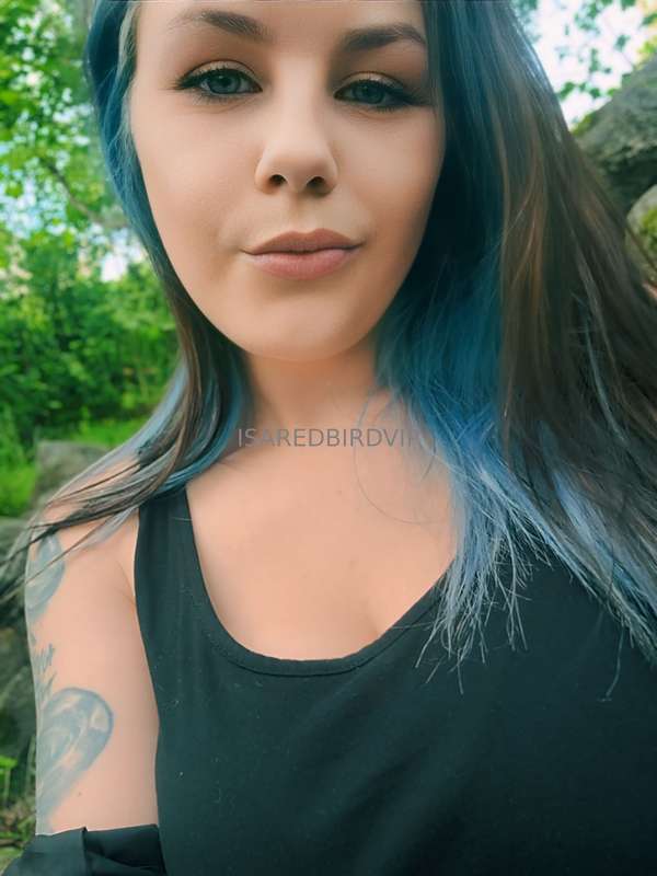 Isaredbirdvip - Onlyfans - 09 May, 2025 3