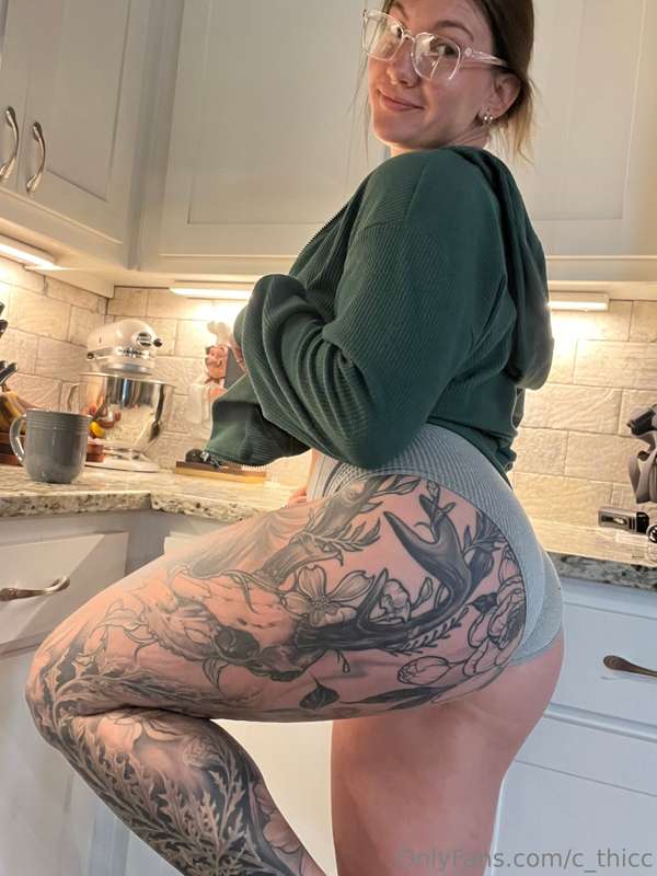 Make a pit stop and let’s have coffee together 😇 4