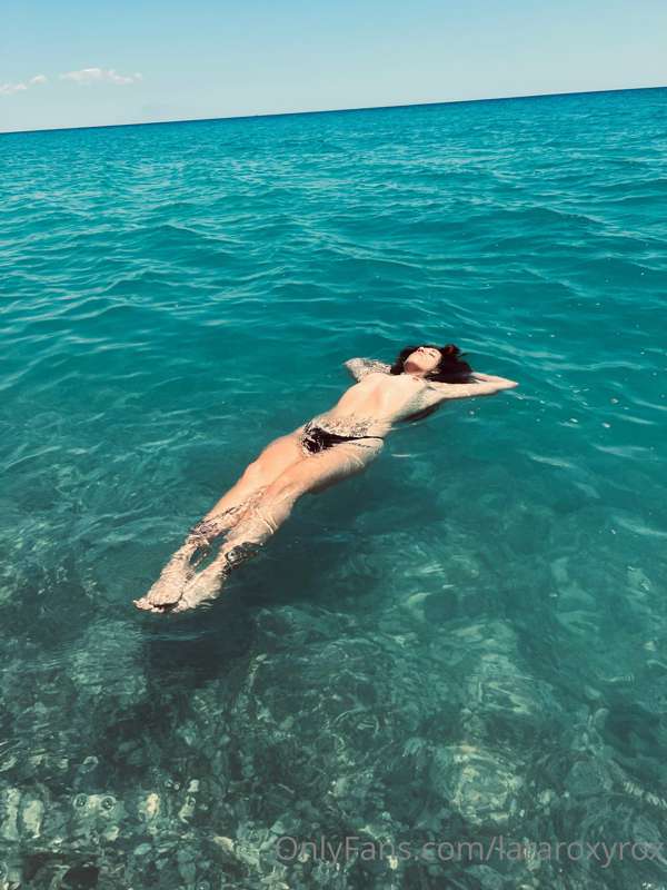 Lararoxyrox - Onlyfans - 13 Jul, 2022 1