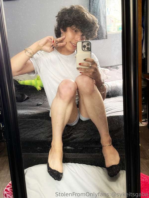 First extremely mini post from last week and got depressed s.. 3