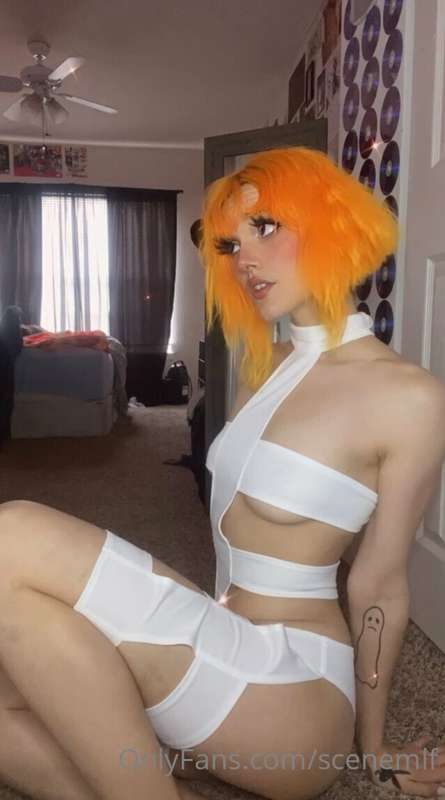 should i make a new vid in my new cosplay? 🧡