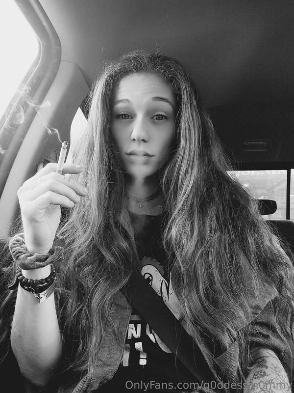 G0Ddessm0Mmy - Onlyfans - 15 Sep, 2023 4