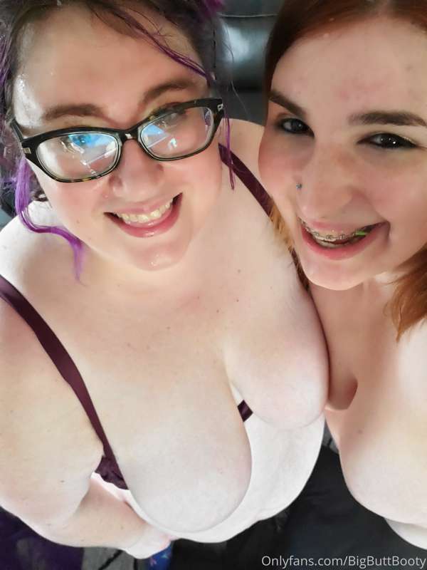 Some photos I took of me and @mollylanepdx  Soon after these.. 2