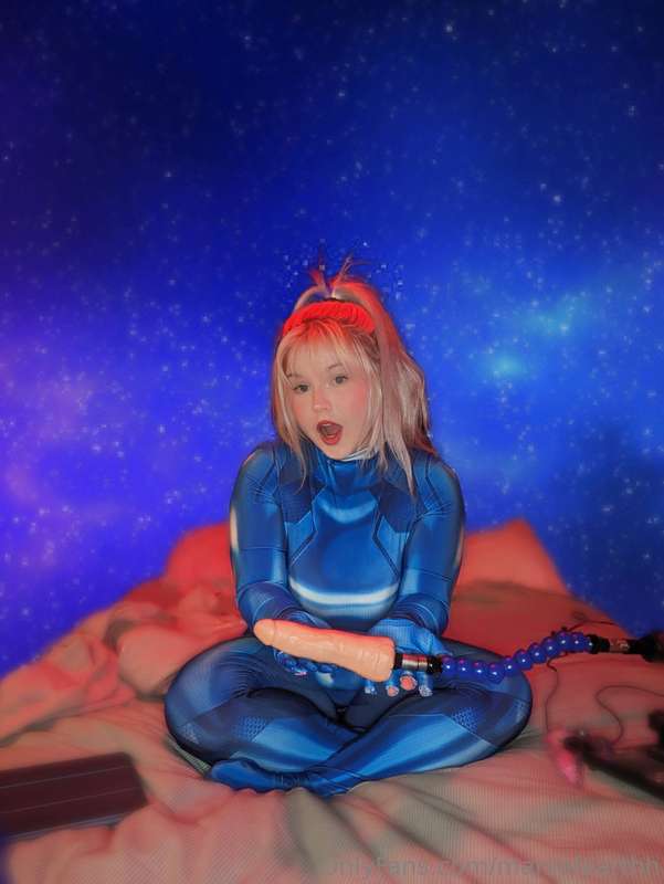 Im so happy when i get to make hentai themed fantasy content..