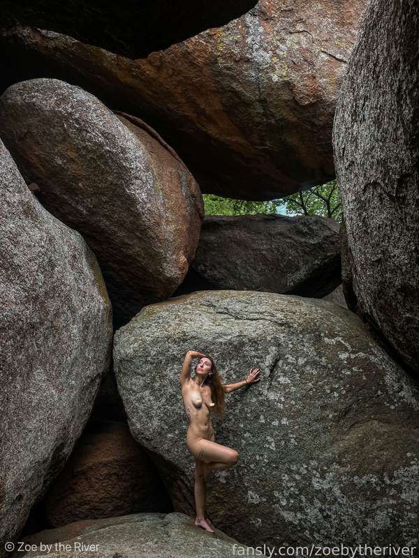 Zoebytheriver - Fansly - 06 Sep, 2021
