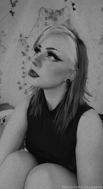 Lotusjayne - Fansly - 07 Jan, 2023 1