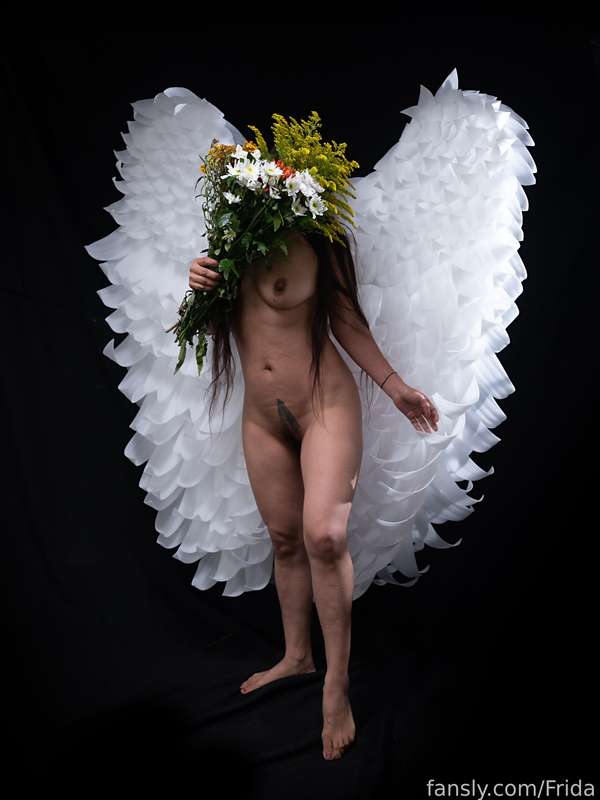Frida - Fansly - 24 Oct, 2024 6