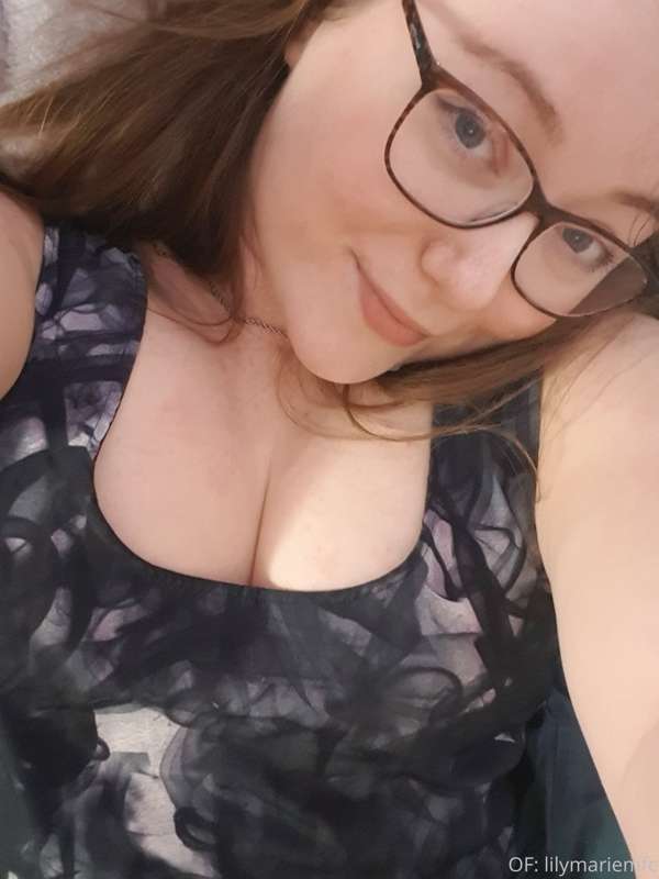 Click the heart if my top is nice or if you want a BJ from m..