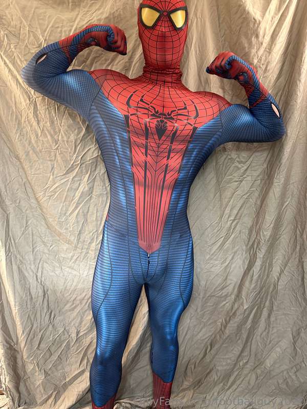 New Spider-Man pics and videos  3