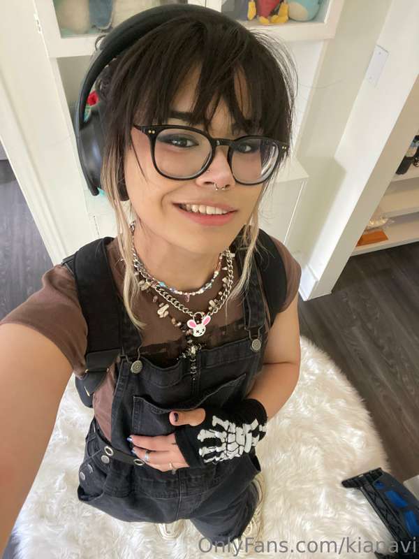 Hi guys!!
I’ve been having a really really tough week and ha.. 7