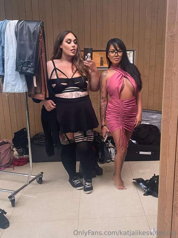 Don't @sovannakim and I look cute?