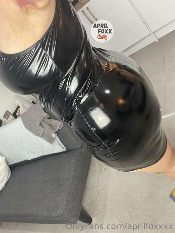 Big booty😈