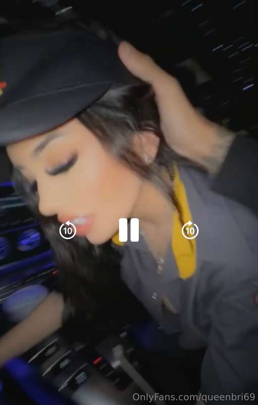 ima get fired so fck it lol here’s the mcdonalds vid idc 😭😭 ..