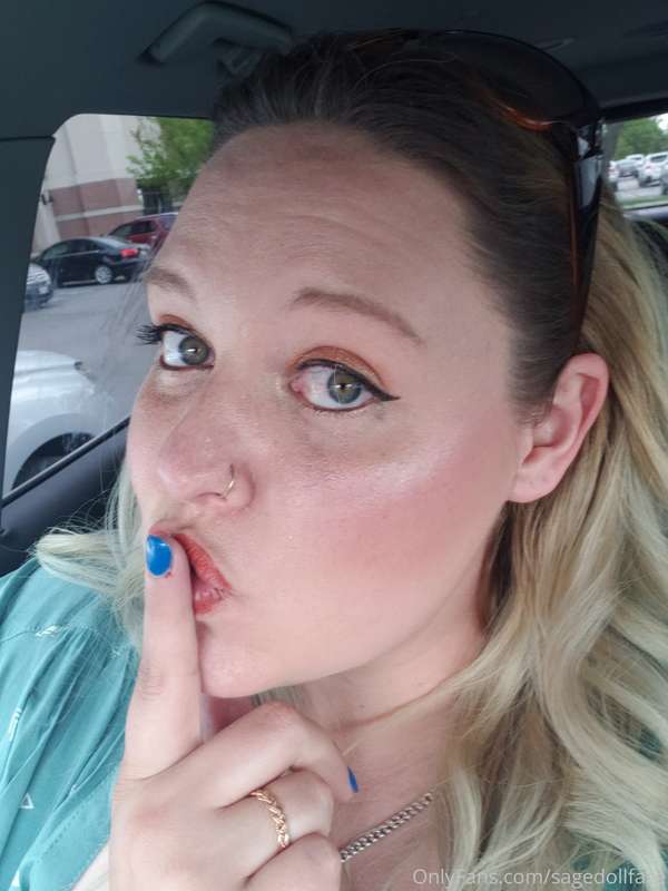 Got my nails done! Feeling extra cute!!! 1