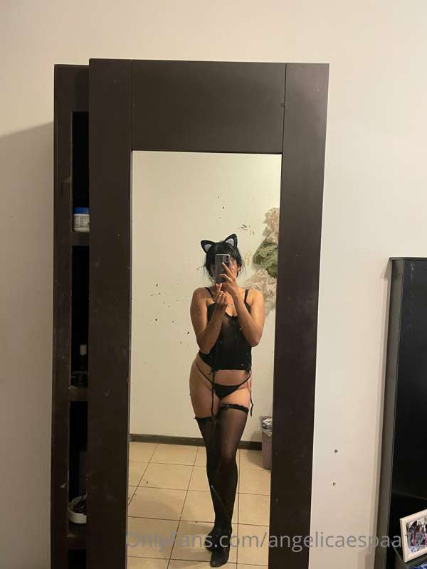 me compré un traje bonito, están listos para las próximas fo..