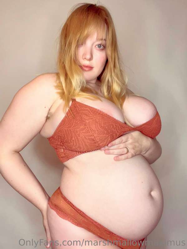 My sweet subscribers and supporters—
I’m going to be a mama!.. 1