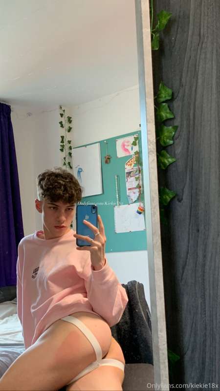 😇 3