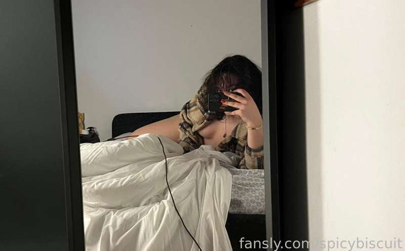 Spicybiscuit - Fansly - 09 Feb, 2025 2