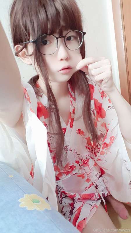 im going to buy a transparent color dildo
and few new cloth 8