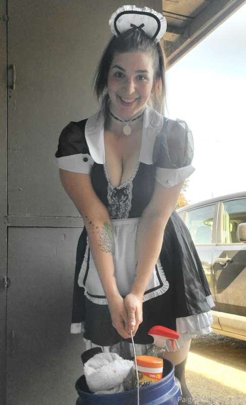 Should I make a video of me roleplaying a cleaning maid? 😏 1