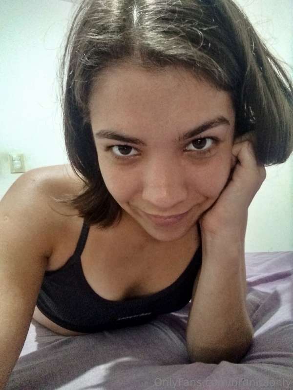Brunitaonly - Onlyfans - 17 Dec, 2023