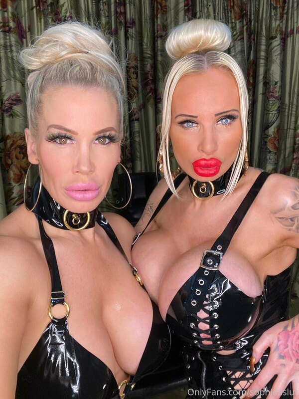 ?MISTRESS MORE AND MISTRESS ANDERSON?
?LATEX SLUTS YOU FUCKI.. 4