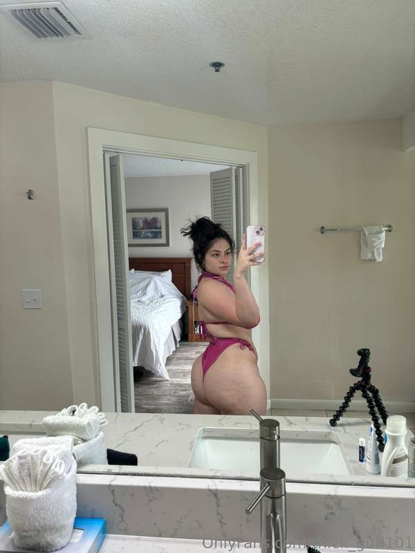 Thick_Gurl101 - Onlyfans - 05 Nov, 2023