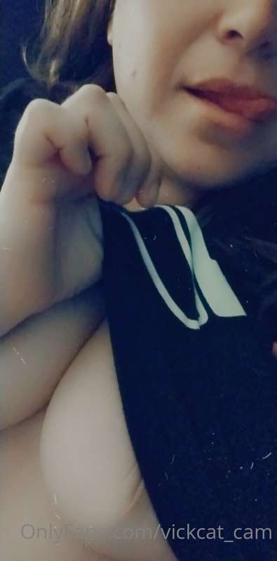 Buenos días mis bebecitos calentones.... 💜🥵🔥